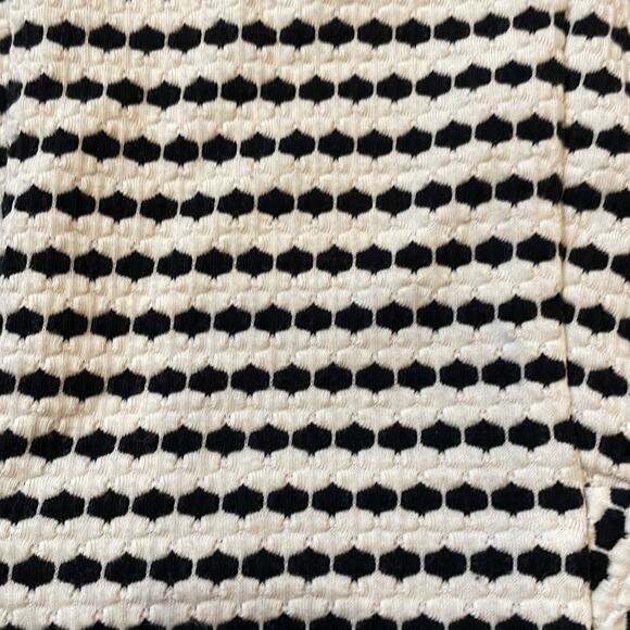 Anthropologie Postmark Peplum Hem black and white Top size xtra small - Picture 3 of 7